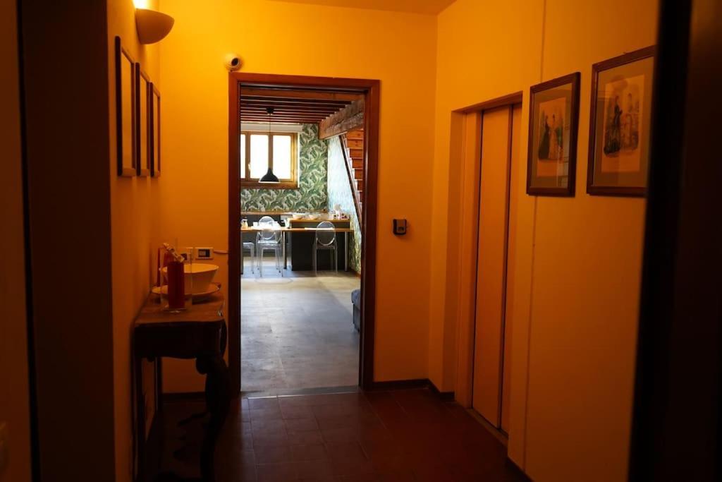 Loft Moderno Ubicato Nel Centro Storico Di Lucca Apartment Ngoại thất bức ảnh